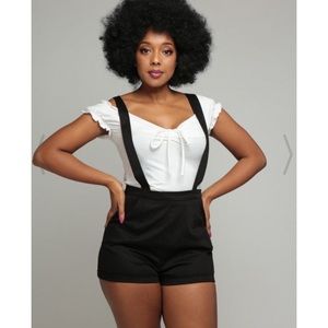 Collectif London Kelsie suspender shorts